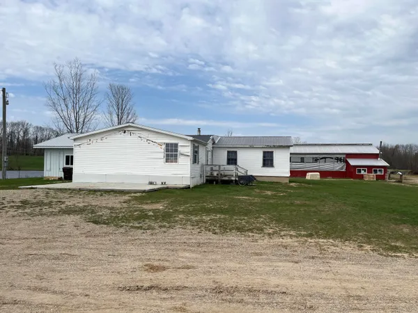 $325,000 | 4785 North Vining Road, Lakeview, MI 48850