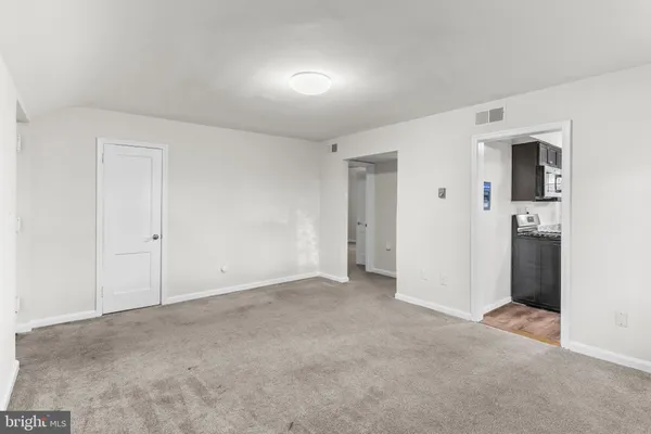 $1,650 | 1404 12th Street North, Unit 23, Arlington, VA 22209