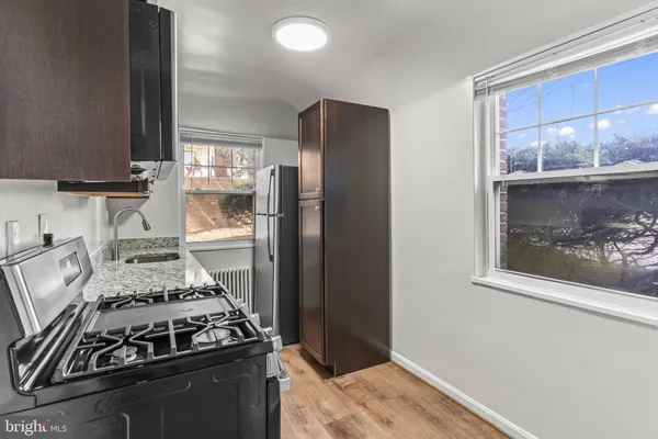 $1,650 | 1404 12th Street North, Unit 23, Arlington, VA 22209