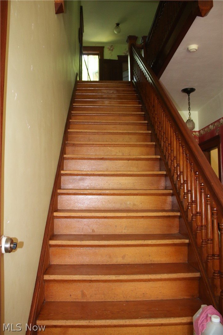7125 Middle Ridge Road Madison, OH 44057 - Photo 10 of 35