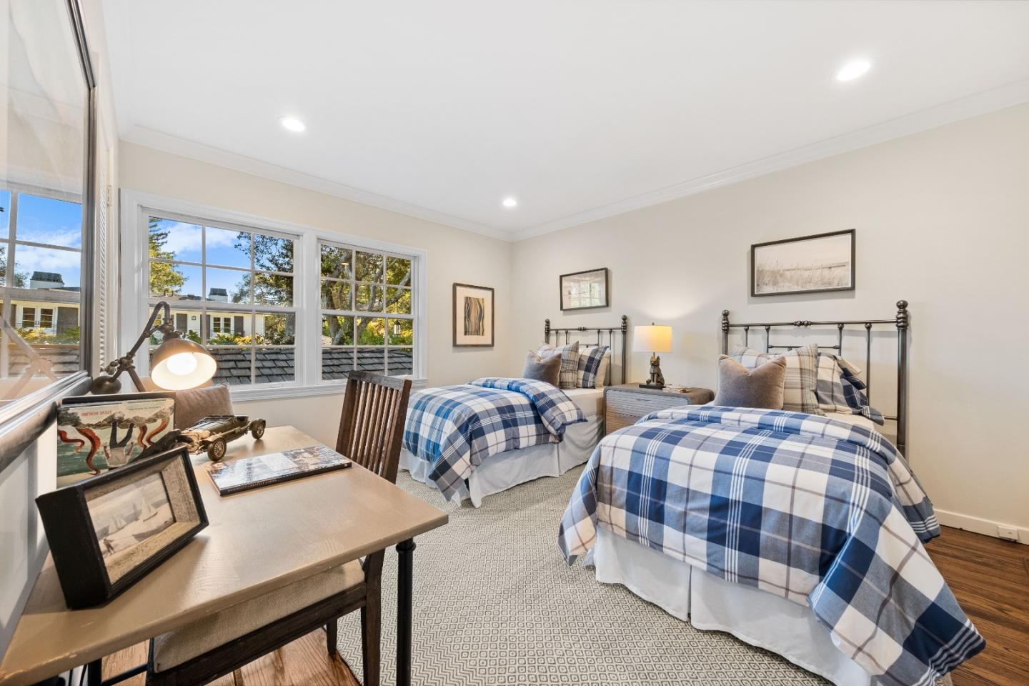 425 Dorchester Road San Mateo, CA 94402 - Photo 34 of 61 a bedroom with two beds and a window