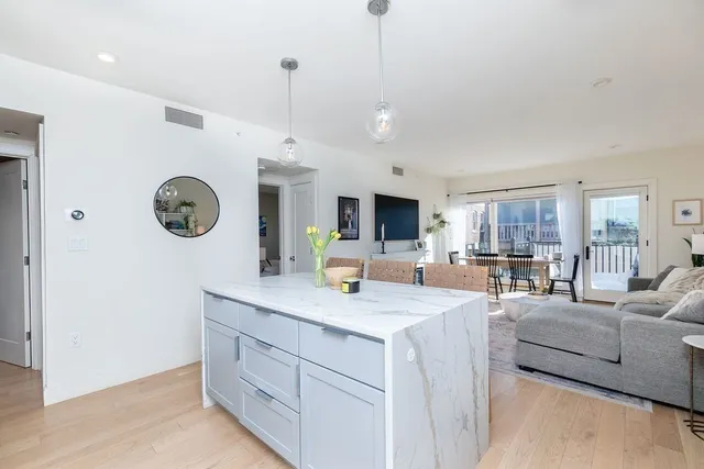 $769,999 | 69 Lubec Street, Unit 402, Boston, MA 02128