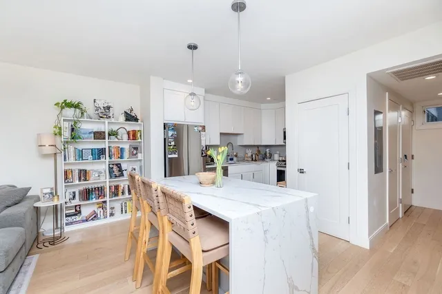 $769,999 | 69 Lubec Street, Unit 402, Boston, MA 02128