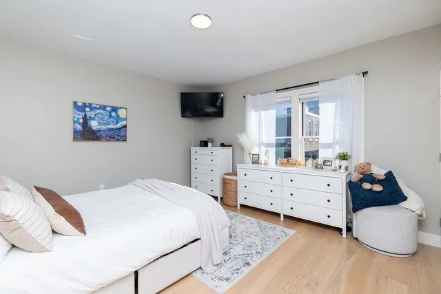 $769,999 | 69 Lubec Street, Unit 402, Boston, MA 02128