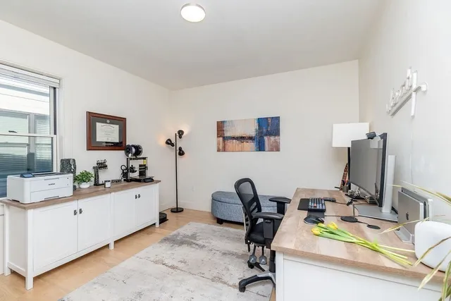 $769,999 | 69 Lubec Street, Unit 402, Boston, MA 02128