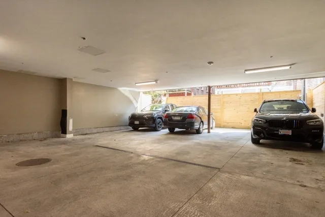 $769,999 | 69 Lubec Street, Unit 402, Boston, MA 02128