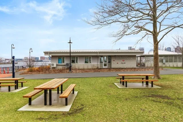 $769,999 | 69 Lubec Street, Unit 402, Boston, MA 02128