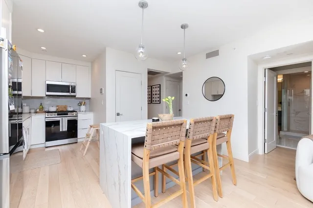 $769,999 | 69 Lubec Street, Unit 402, Boston, MA 02128