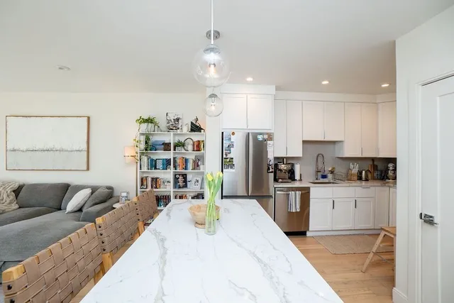 $769,999 | 69 Lubec Street, Unit 402, Boston, MA 02128