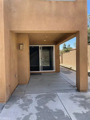 $4,300 | 16396 Rosa Linda Lane, Fontana, CA 92336