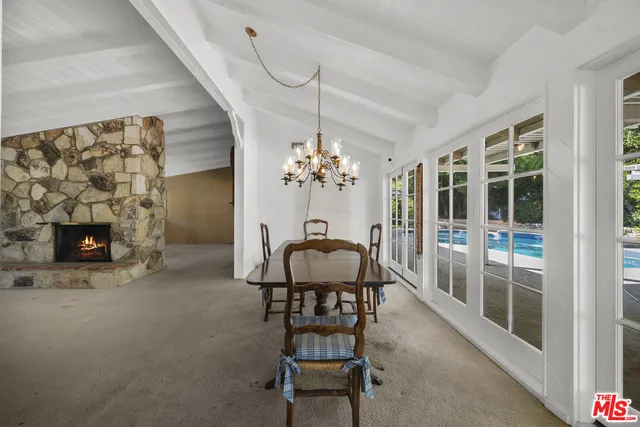 $2,300,000 | 3533 Willowcrest Avenue, Studio City, CA 91604