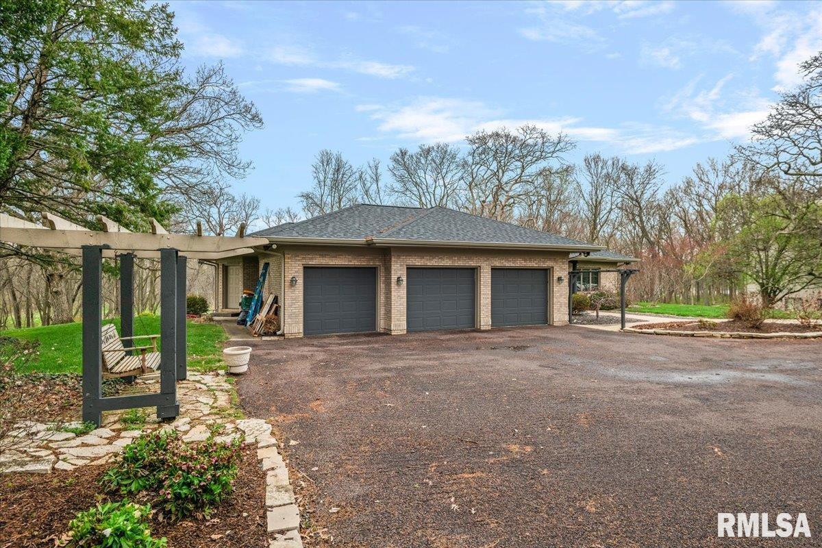 6201 Westminster Court Springfield, IL 62711 - Photo 11 of 86 Gallery Image 11