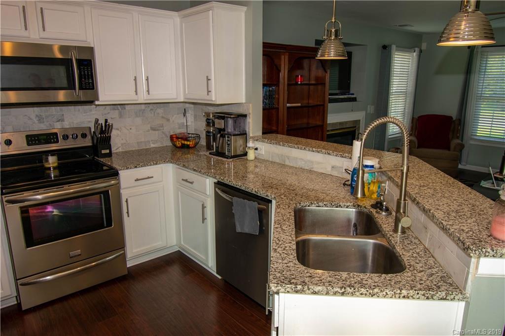 2131 Meadecroft Road Charlotte, NC 28214 - Photo 7 of 19 Gallery Image 7