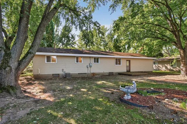 $374,999 | 1765 Garland Lane North, Plymouth, MN 55447