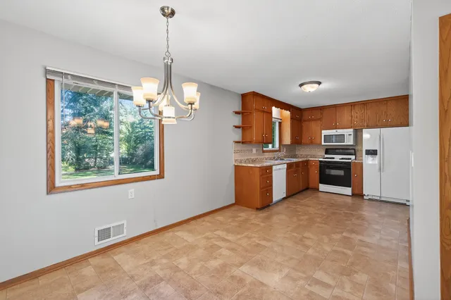 $374,999 | 1765 Garland Lane North, Plymouth, MN 55447