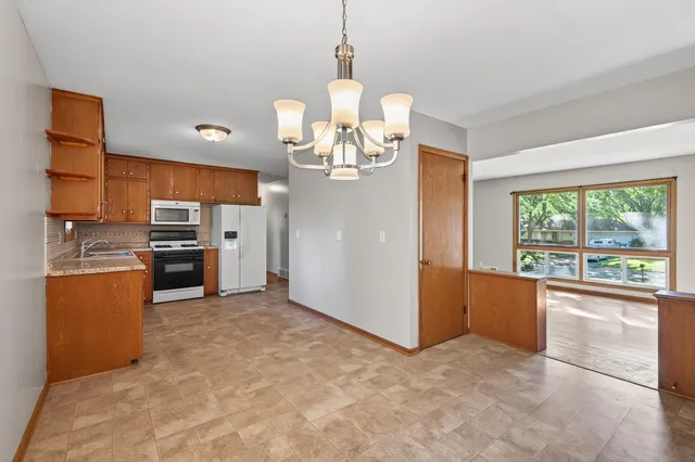 $374,999 | 1765 Garland Lane North, Plymouth, MN 55447