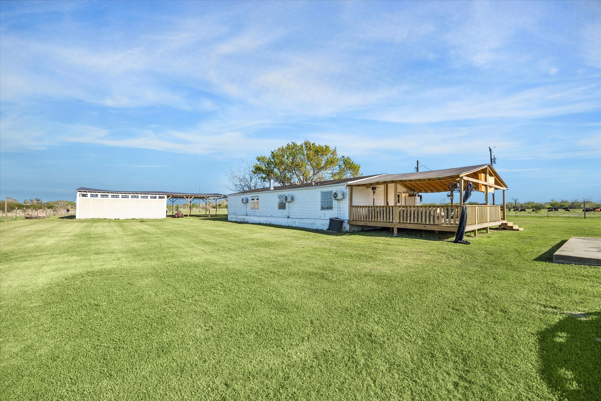 41230 Delma Road Hempstead, TX 77445 - Photo 19 of 23 View of back of home with covered deck