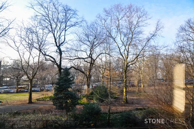 a view of an outdoor space with seating area