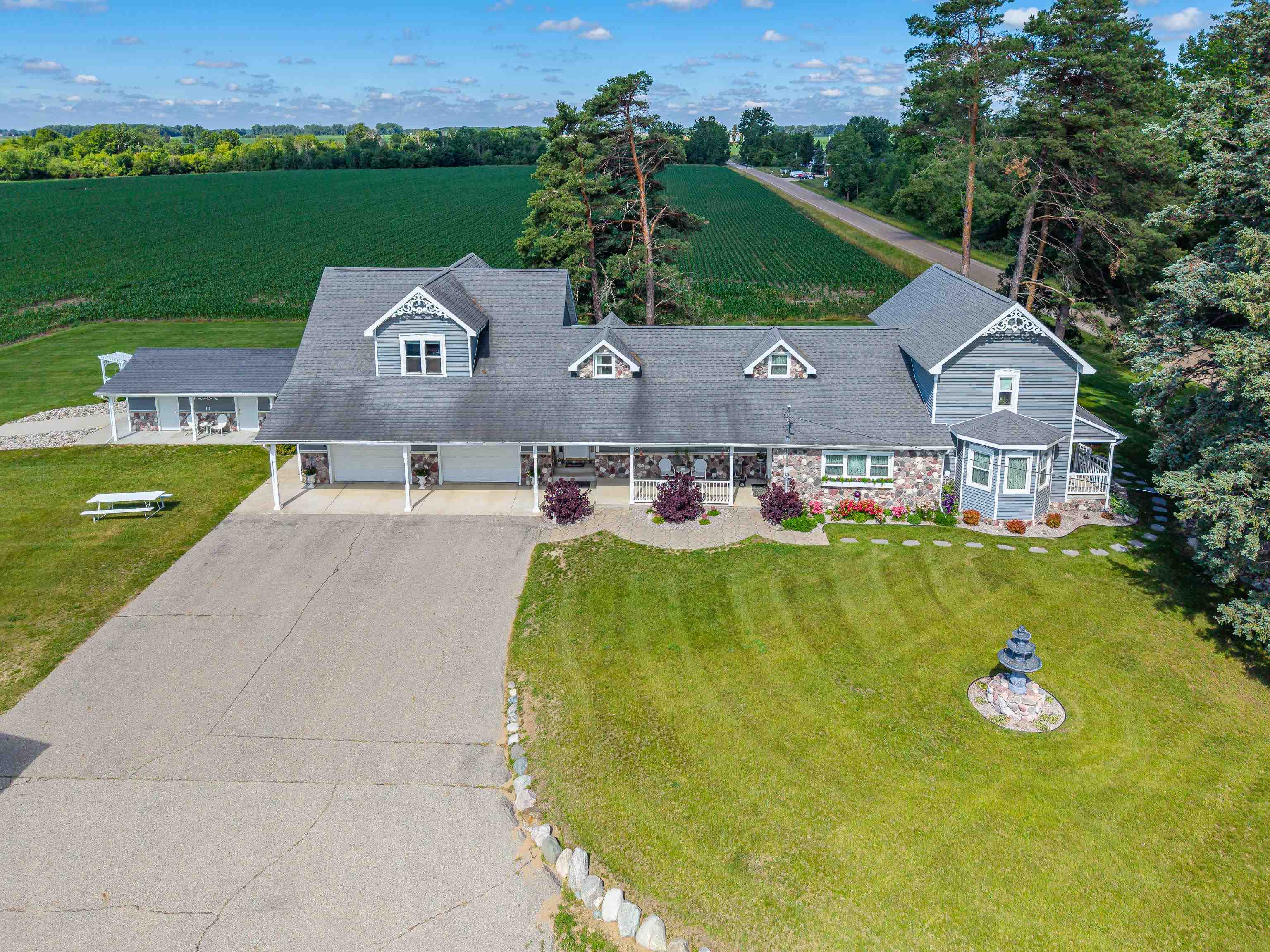 9644 East Deerfield Road Mount Pleasant, MI 48858 - Photo 82 of 93 1950154-7375c5e2-0dfd-4e04-b960-6b4c3d3c80e3.JPG