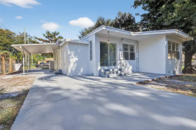 $549,900 | 870 Northeast 144th Street, North Miami, FL 33161