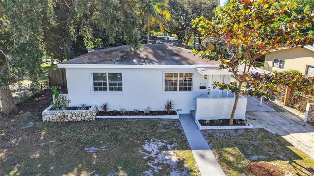 $549,900 | 870 Northeast 144th Street, North Miami, FL 33161