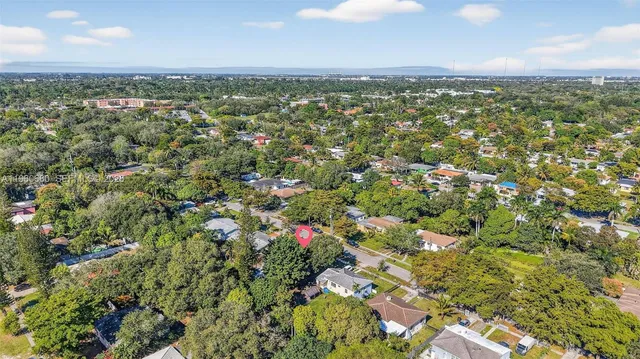 $549,900 | 870 Northeast 144th Street, North Miami, FL 33161