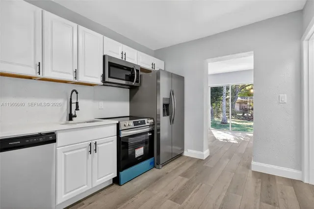 $549,900 | 870 Northeast 144th Street, North Miami, FL 33161