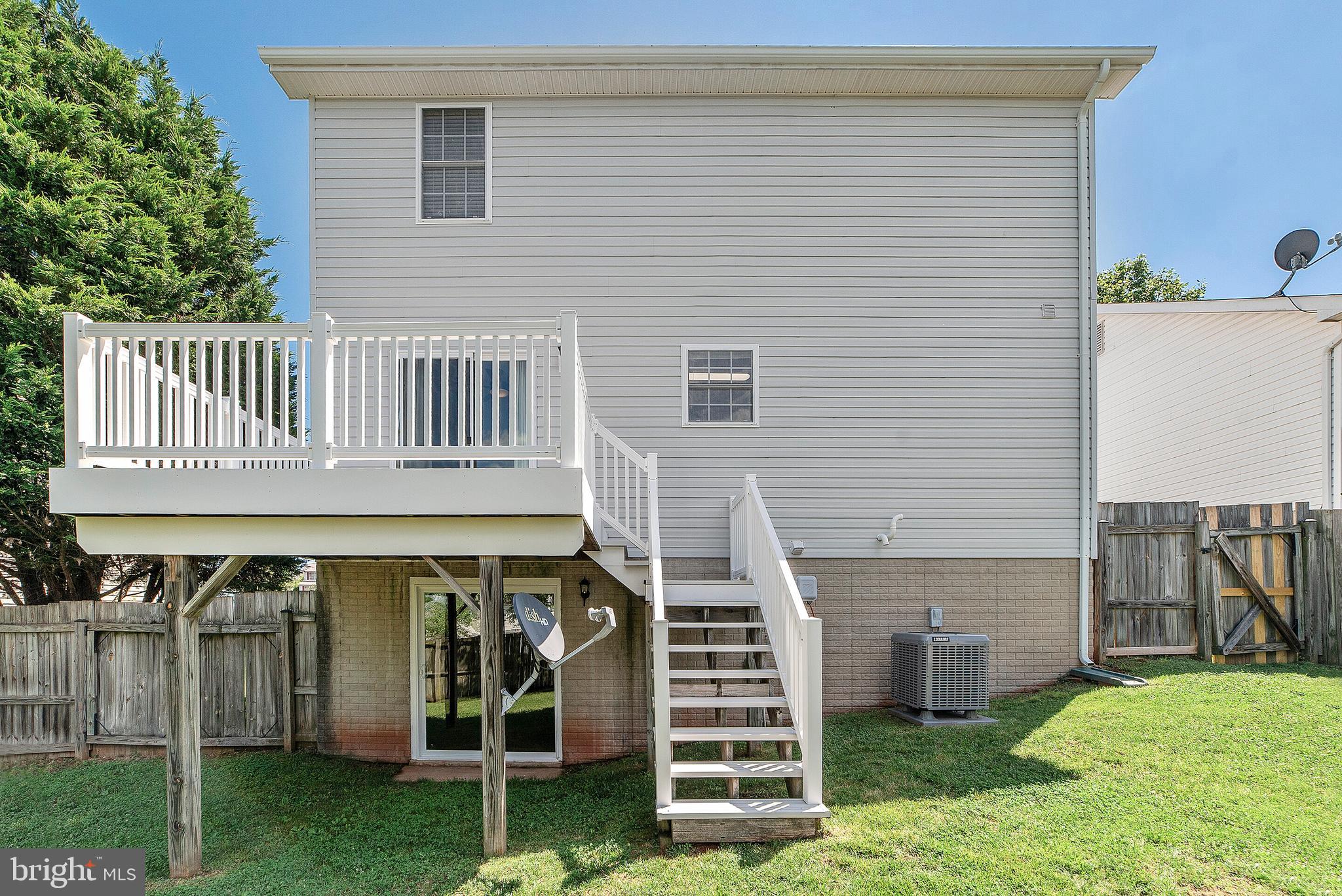613 Clubhouse Way Culpeper, VA 22701 - Photo 19 of 20 Rear view