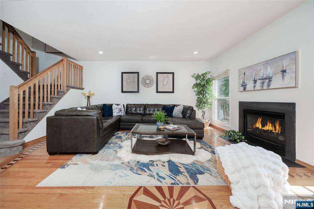 20 Pine Valley Road, Unit 148 Livingston, NJ 07039 - Photo 15 of 38