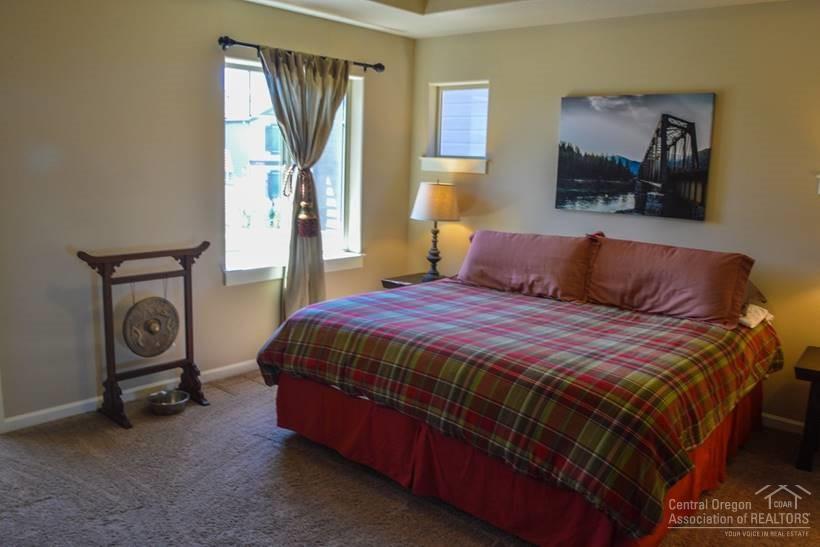 20800 Smoke Stack Lane Bend, OR 97701 - Photo 12 of 25 Additional Photo