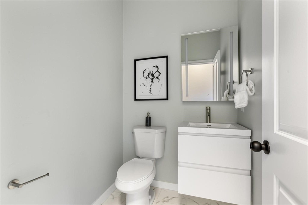 27 Jackson Road North Chelmsford, MA 01863 - Photo 14 of 23 Gallery Image 14