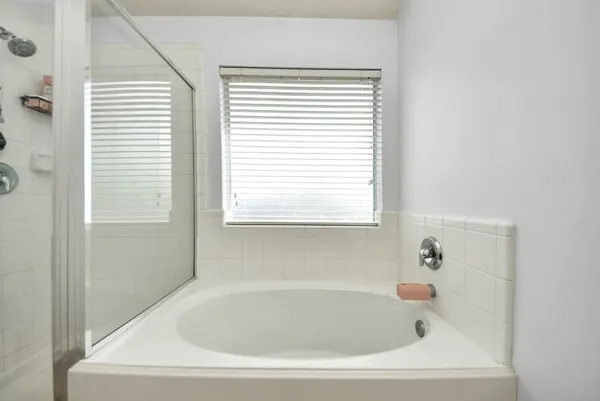 $309,000 | 1054 Inverness Cove, Dickinson, TX 77539