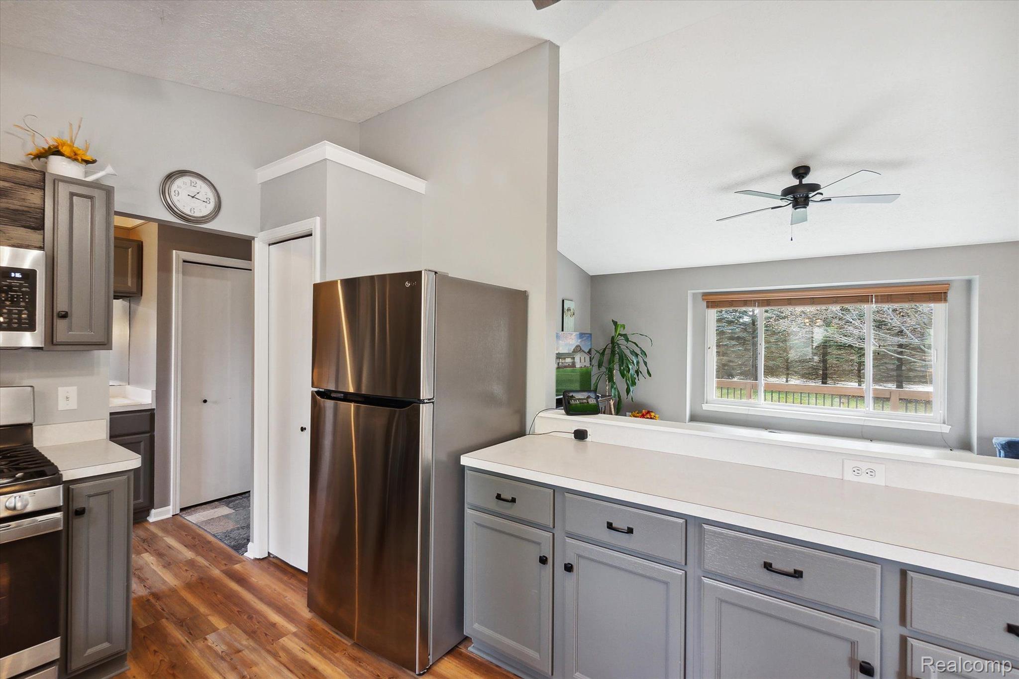 5107 East Allen Road Howell, MI 48855 - Photo 5 of 25 Gallery Image 5