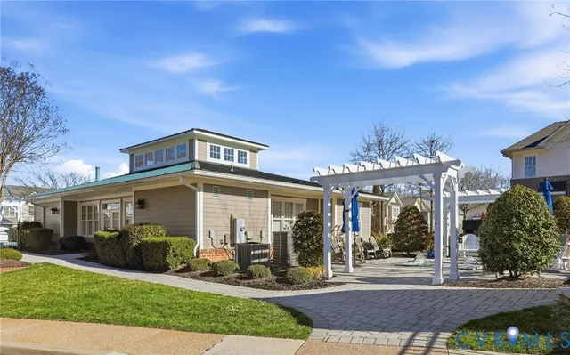 $835,000 | 9551 Creek Summit Circle, Richmond, VA 23235