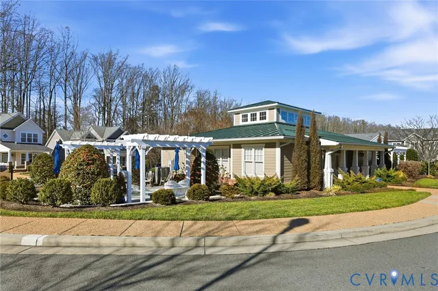 $835,000 | 9551 Creek Summit Circle, Richmond, VA 23235