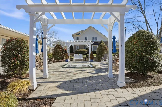 $835,000 | 9551 Creek Summit Circle, Richmond, VA 23235