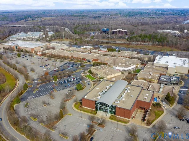 $835,000 | 9551 Creek Summit Circle, Richmond, VA 23235