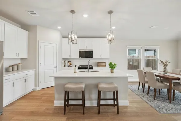 $2,295 | 502 Tidal Drive, McKinney, TX 75071