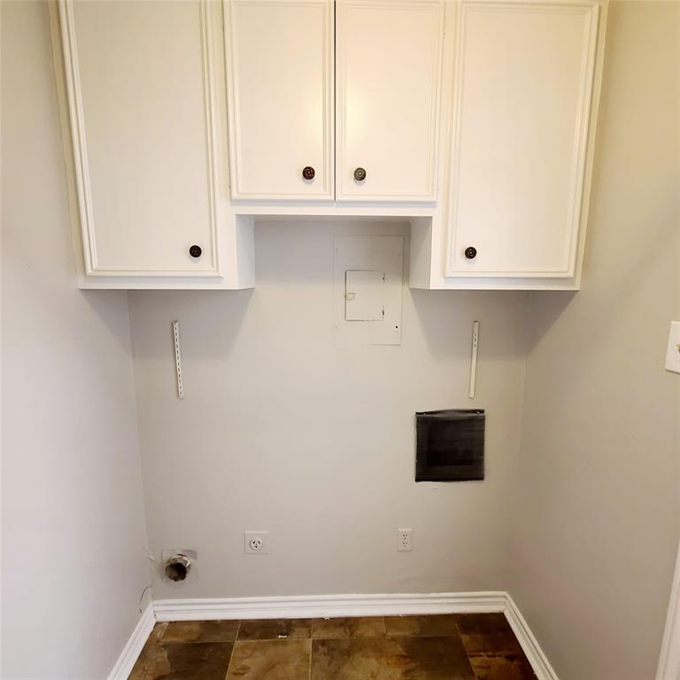 11352 Quail Run Street Dallas, TX 75238 - Photo 14 of 27