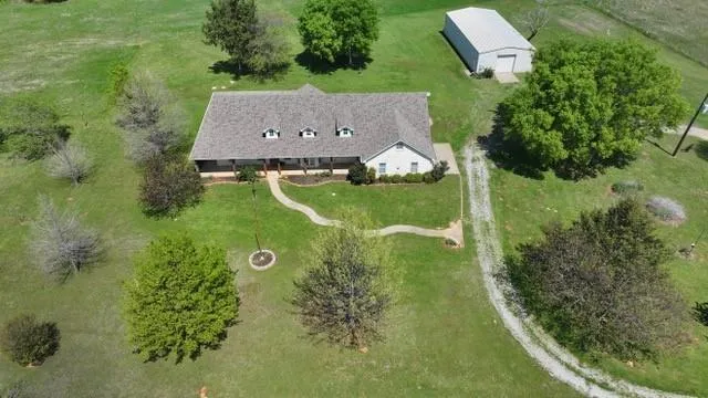 $2,000,000 | 4489 East Farm To Market 120, Denison, TX 75021