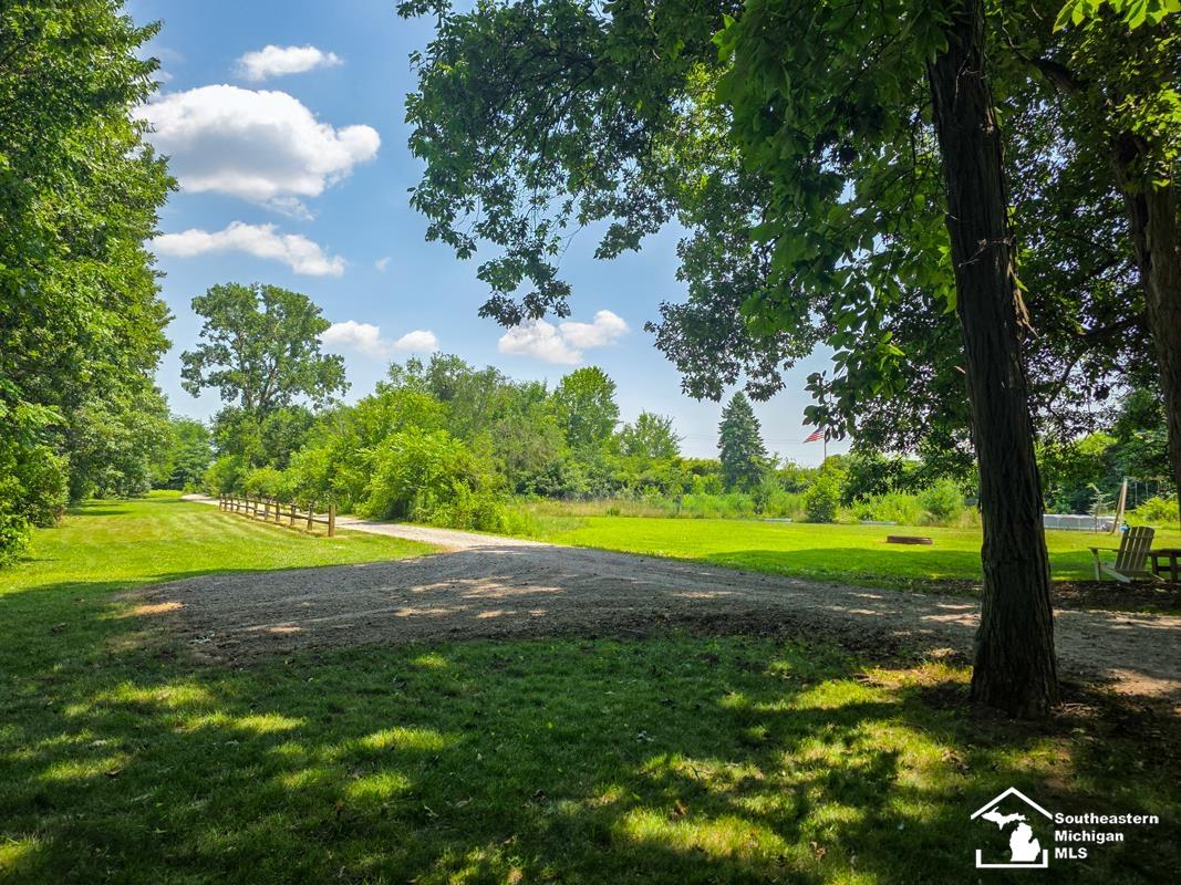 621 Baldwin Road Monroe, MI 48162 - Photo 49 of 57