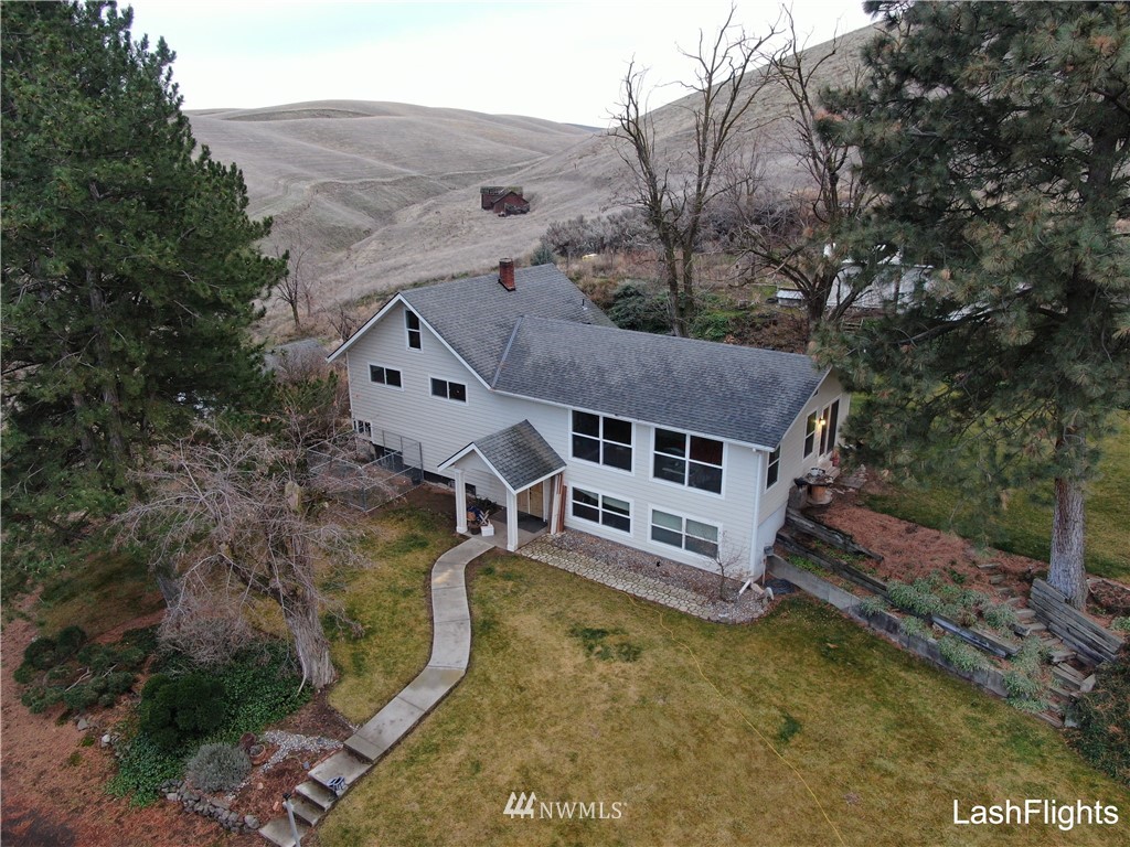 14339 Harvey Shaw Road Prescott, WA 99348 - Photo 2 of 34