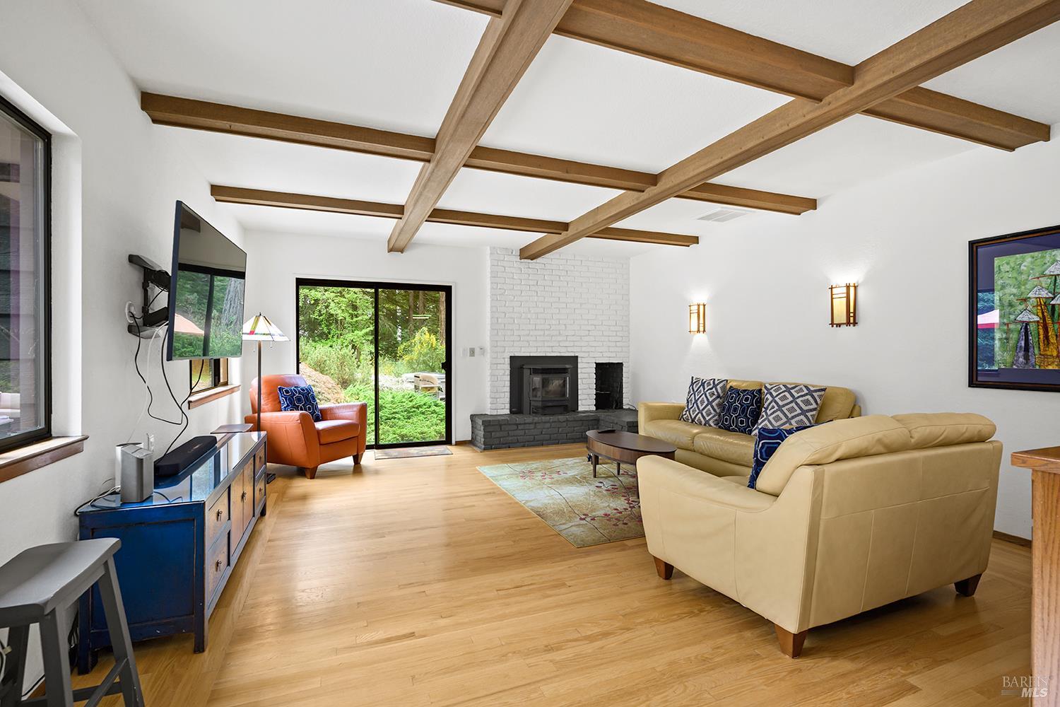 1650 Jonive Road Sebastopol, CA 95472 - Photo 14 of 59