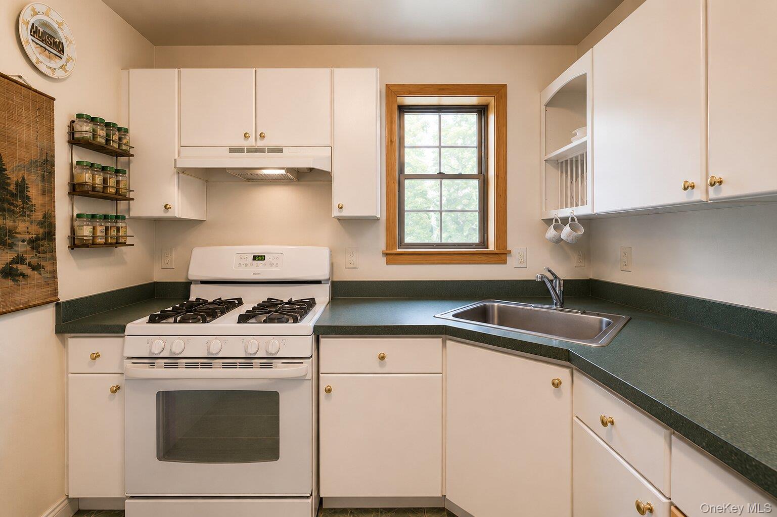 101 Red Star Road Greenfield Park, NY 12435 - Photo 12 of 50