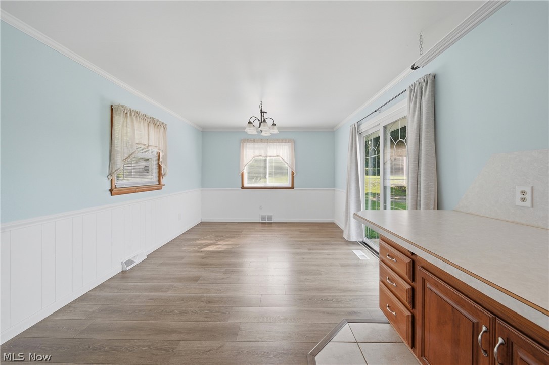 1724 Spring Valley Avenue Northwest Canton, OH 44708 - Photo 11 of 44 Gallery Image 11