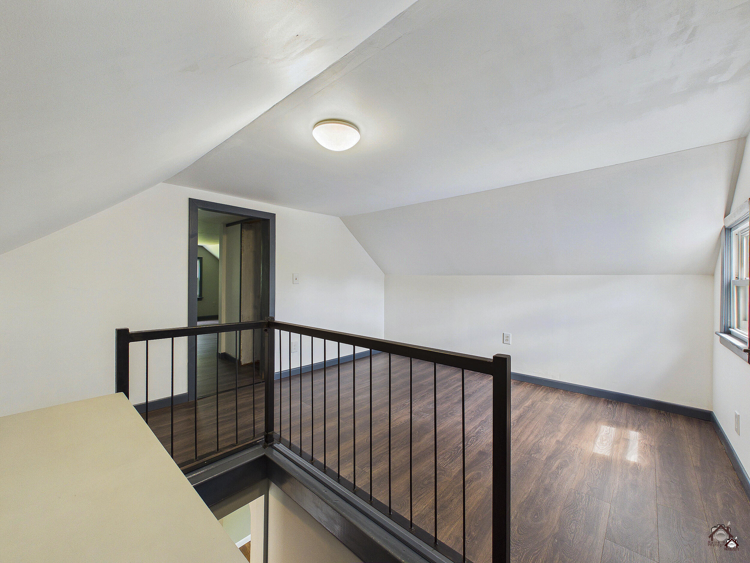 207 Pleasant Street Mechanic Falls, ME 04256 - Photo 28 of 36 160-LP-128