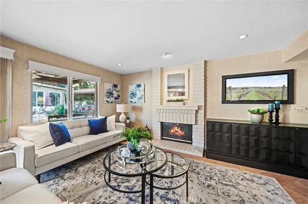 $1,499,000 | 1030 Fountain Springs Lane, Glendora, CA 91741