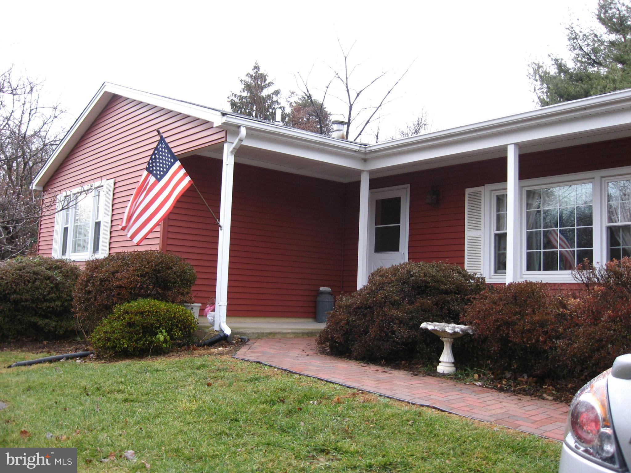 9841 Moyer Road Damascus, MD 20872 - Photo 2 of 30 Exterior (Front)