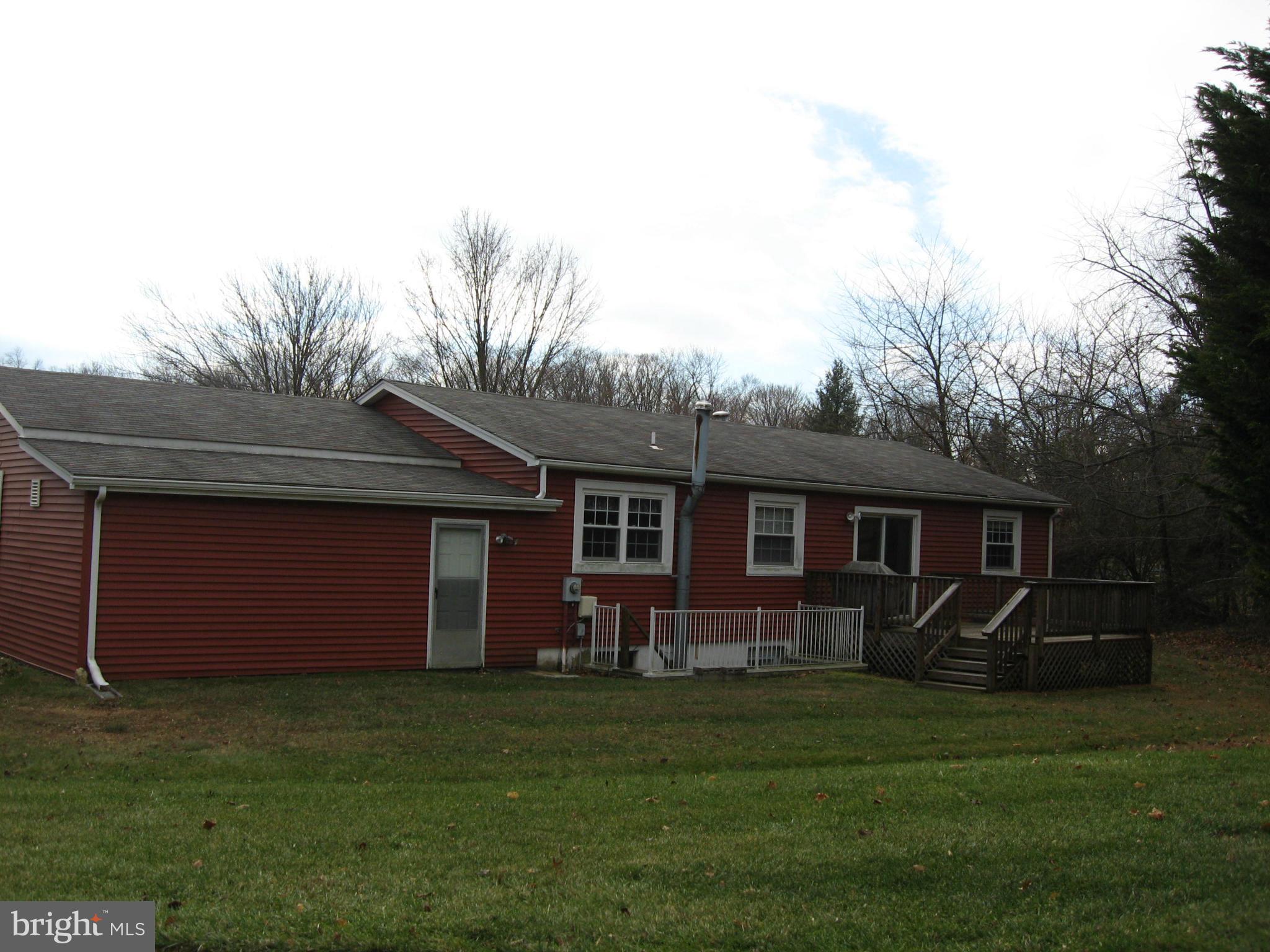 9841 Moyer Road Damascus, MD 20872 - Photo 6 of 30 Exterior (Rear)