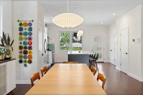 $1,200,000 | 1859 North Albany Avenue, Chicago, IL 60647